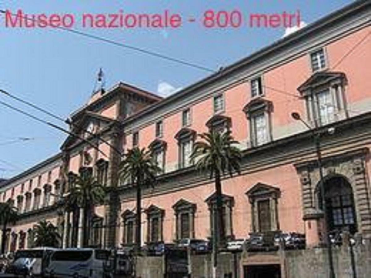 Апартаменти Frizzi & Lazzi House Неаполь Екстер'єр фото